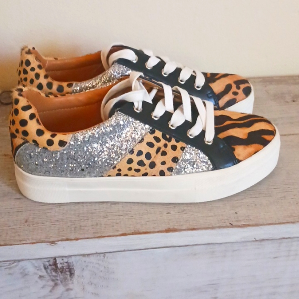 Dolce Vita Rocco Sneakers Size 6.5